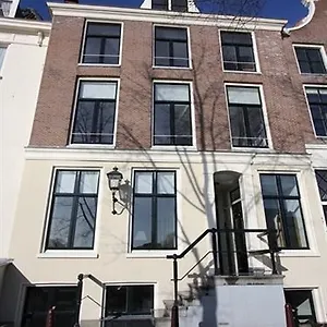 Bed & Breakfast Canal Guest, Amsterdam