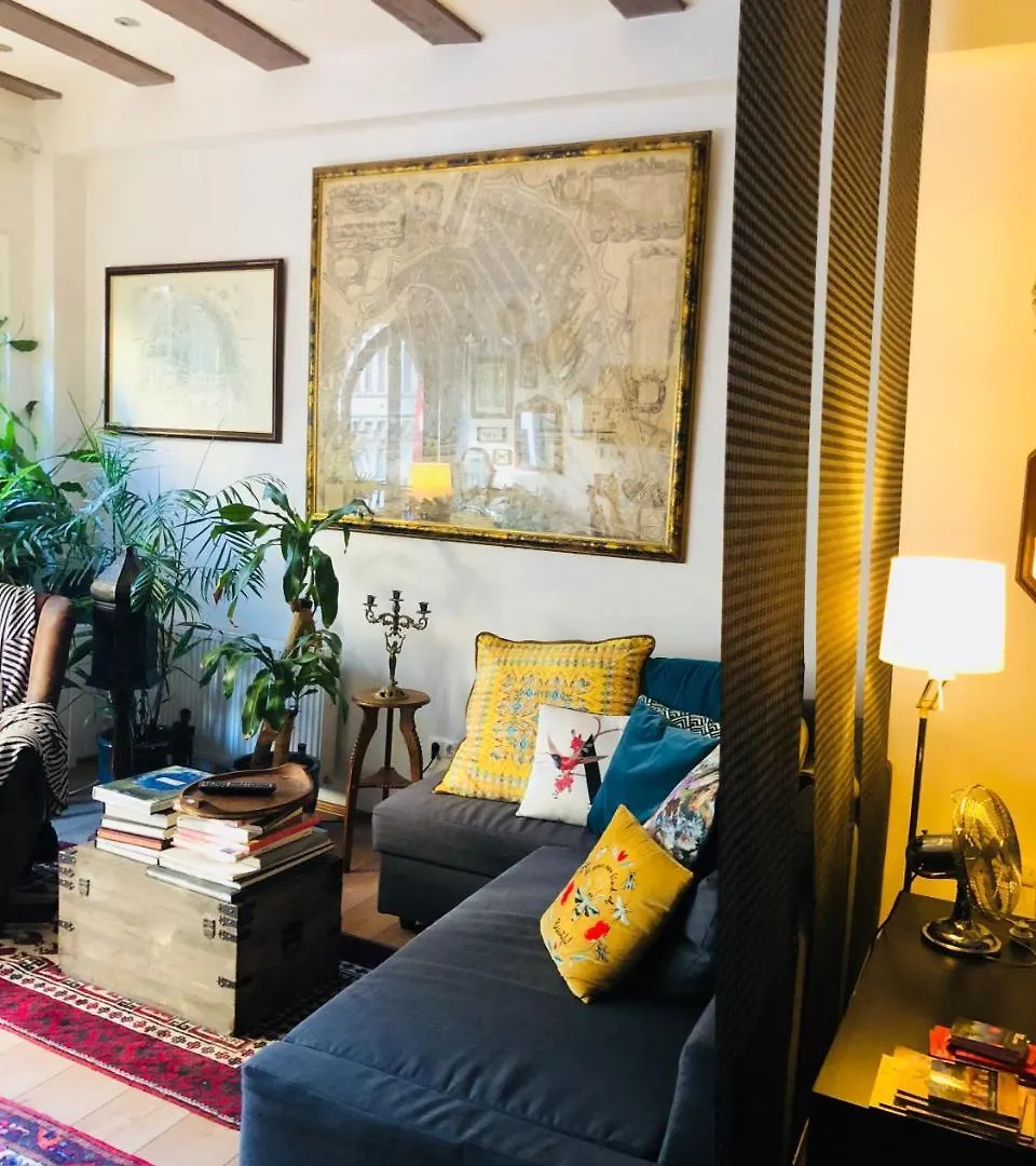 At Noel'S Bed & Breakfast Amsterdam